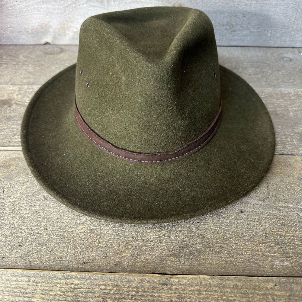 Nordic Gear 100% Wool Hat Leather Band Vented Outdoors Outback Cap USA Size S/M